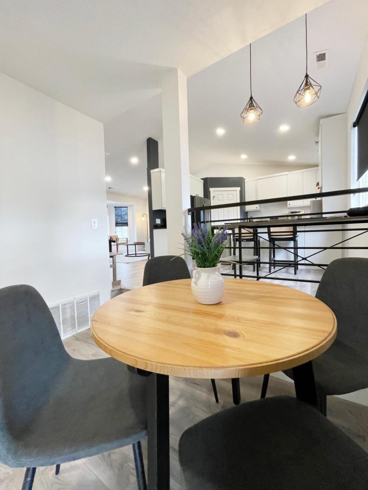 Private Room With Shared Spaces In Fully Equipped Lehi Home المظهر الخارجي الصورة
